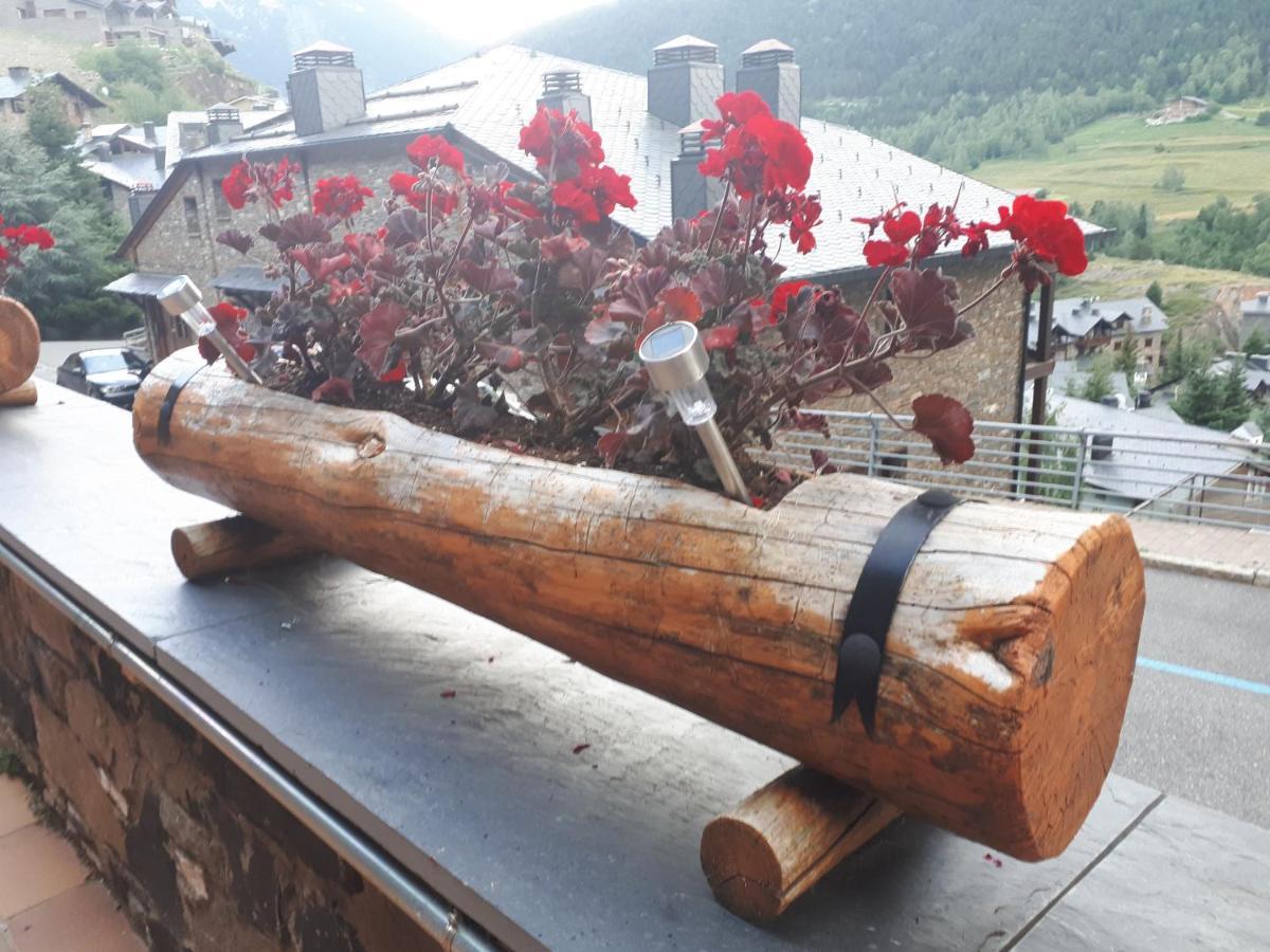Una Terraza Con Encanto El Tarter Dış mekan fotoğraf